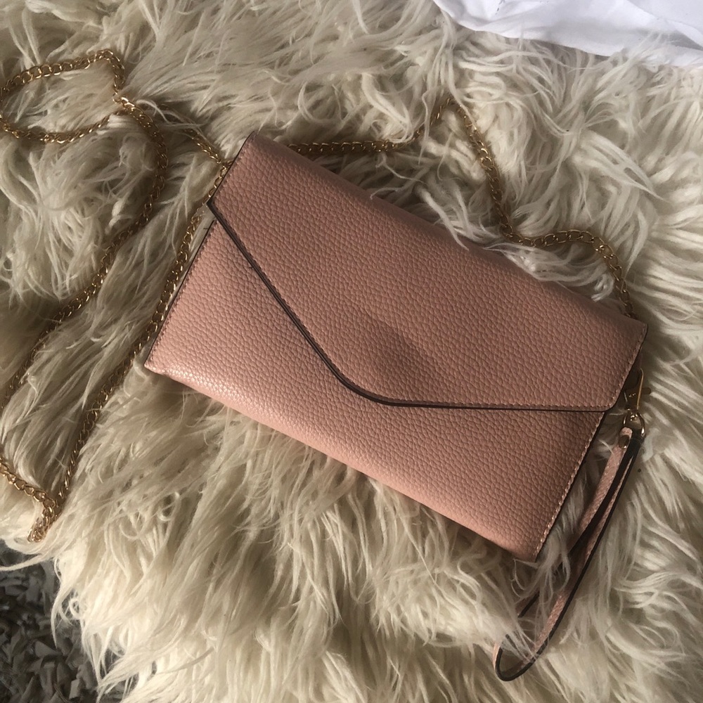 Wallet crossbody